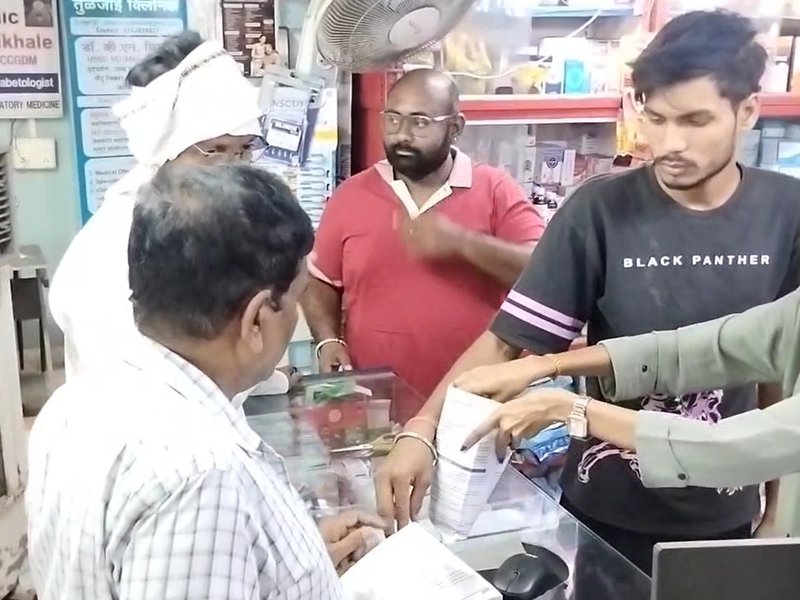 महाराष्ट्र : नागपुर में जन औषधि केंद्र मरीजों के लिए बना संजीवनी, आर्थिक मोर्चे पर मिल रही राहत
