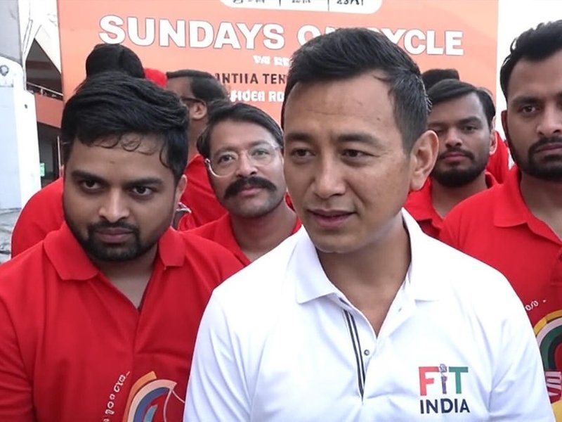 संडे ऑन साइकिल : बाइचुंग भूटिया ने बढ़ाया जोश, देशवासियों को फिट रहने की सलाह