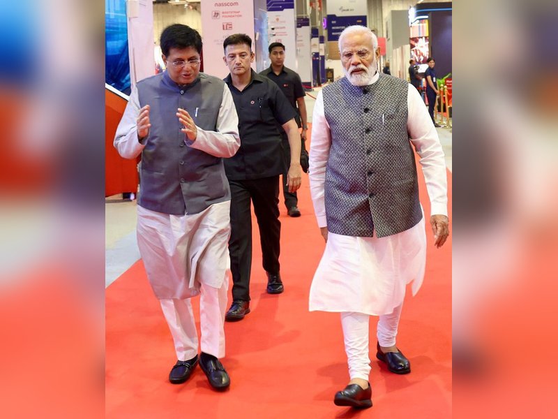 प्रधानमंत्री मोदी के नेतृत्व ने सभी भारतीयों को स्थिरता, दूरदर्शिता और प्रगति प्रदान की: केंद्रीय मंत्री प्रधानमंत्री मोदी के नेतृत्व ने सभी भारतीयों को स्थिरता, दूरदर्शिता और प्रगति प्रदान की: केंद्रीय मंत्री