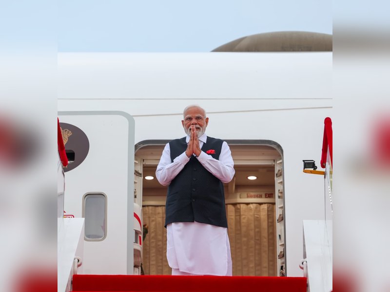 भारत को एक ग्लोबल पावरहाउस में बदल रहे पीएम मोदी, ईश्वर ने खुद 'अवतार पुरुष' के रूप में भेजा : मुकेश अंबानी
