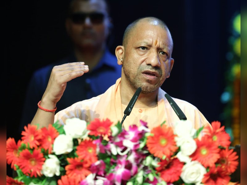 'मारीच की तरह घुसा था अपराधी, पुलिस की गोली से हुआ छलनी', सीएम योगी ने दिया सख्त संदेश