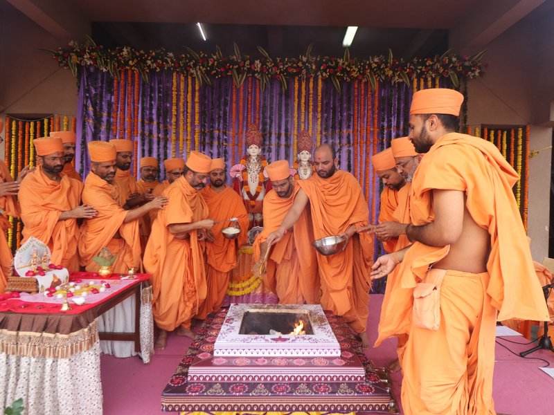 Delhi: Grand ‘Vishwashanti Mahayagna’ held at Swaminarayan Akshardham Mandir