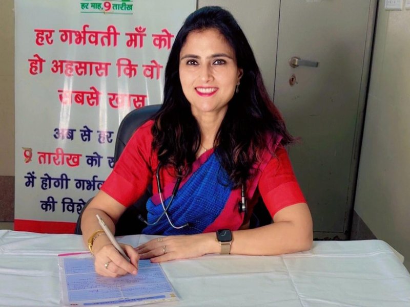प्रेग्नेंट महिलाएं करवा चौथ में रखें ये सावधानियां, हाइड्रेशन जरूरी : गाइनेकोलॉजी एक्सपर्ट डॉ. मीरा पाठक