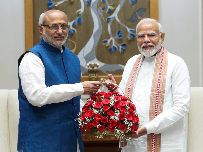 'देश की सेवा करना मेरे लिए सम्मान की बात है', प्रधानमंत्री मोदी ने जताया उपराष्ट्रपति का आभार