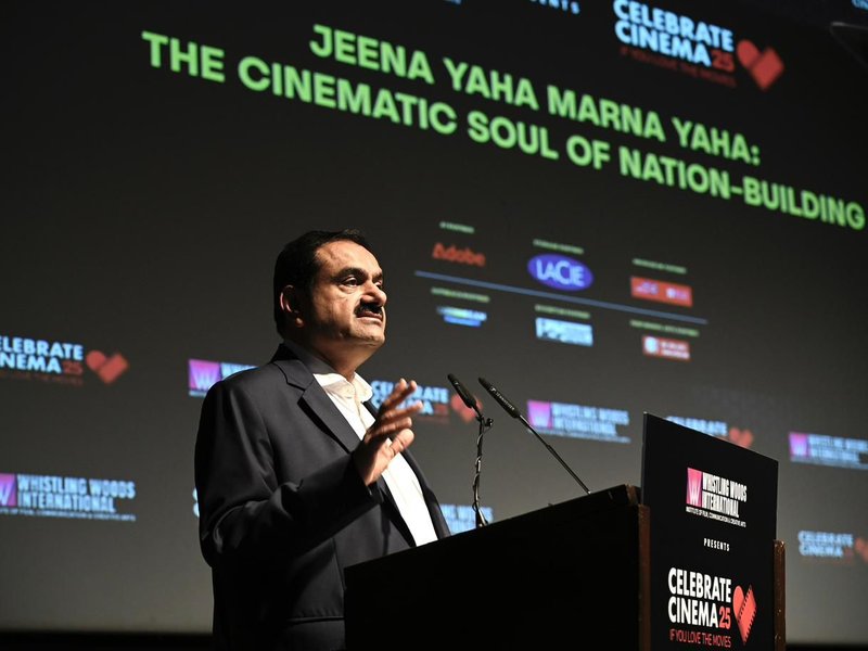 गौतम अदाणी ने राज कपूर के गाने से दी छात्रों को प्ररेणा, कहा मेरे द्वारा बनाया हर प्रोजेक्ट स्टील से नहीं, बल्कि एक कहानी से शुरू हुआ