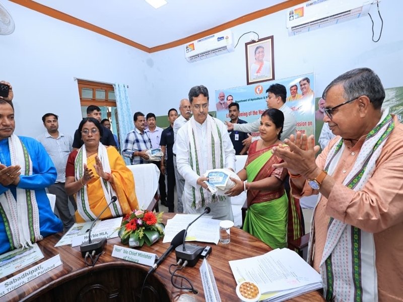 'प्रधानमंत्री धन धान्य कृषि योजना' से किसानों को बहुत लाभ होगा : मुख्यमंत्री माणिक साहा