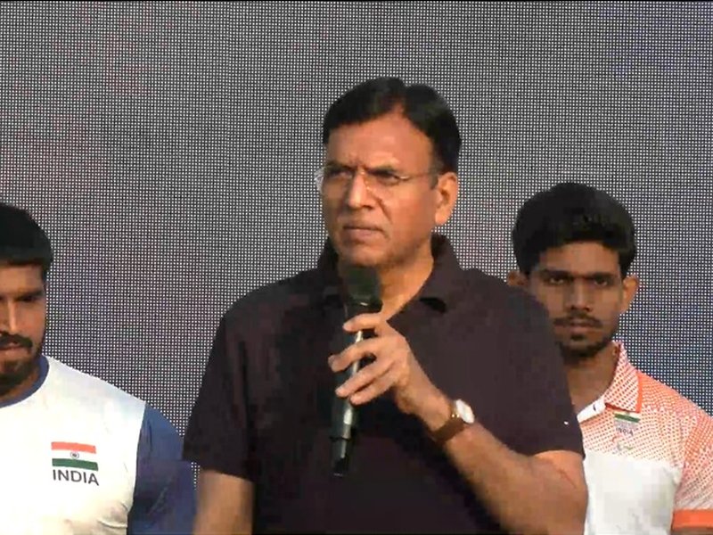 स्वास्थ्य कर्मियों को समर्पित 'संडे ऑन साइकिल', फिटनेस के साथ स्वदेशी अपनाने का संदेश