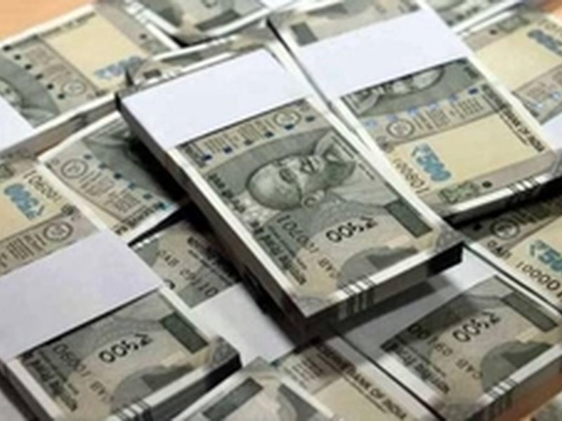 बिहार चुनाव से पहले 246 करोड़ से ज्यादा की नकदी और नशीले पदार्थ जब्त