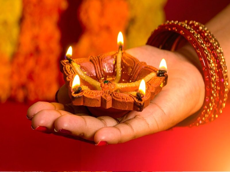 कार्तिक अमावस्या पर करें महाउपाय, रोग-दोष होंगे दूर, सुख-समृद्धि का मिलेगा आशीर्वाद