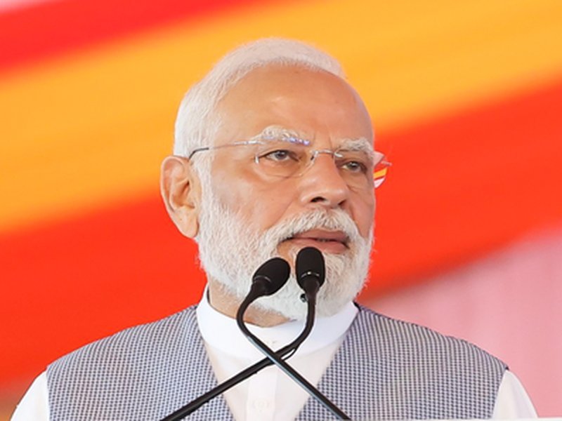 प्रधानमंत्री मोदी समेत कई नेताओं ने दी देशवासियों को दीपावली की शुभकामनाएं