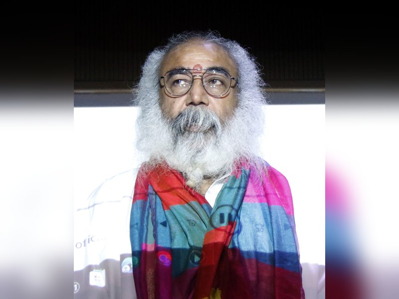 बिहार में गठबंधन टूट चुका है,” आचार्य प्रमोद कृष्णम बोले, “कांग्रेस हर राज्य में खत्म हो रही है”