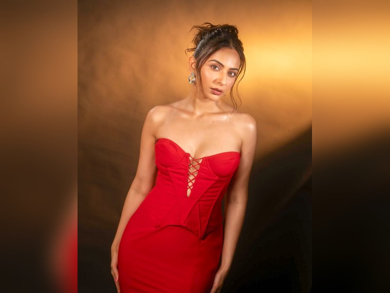 Rakul Preet Singh’s new obsession is ‘Raat Bhar’ from ‘De De Pyaar De 2’