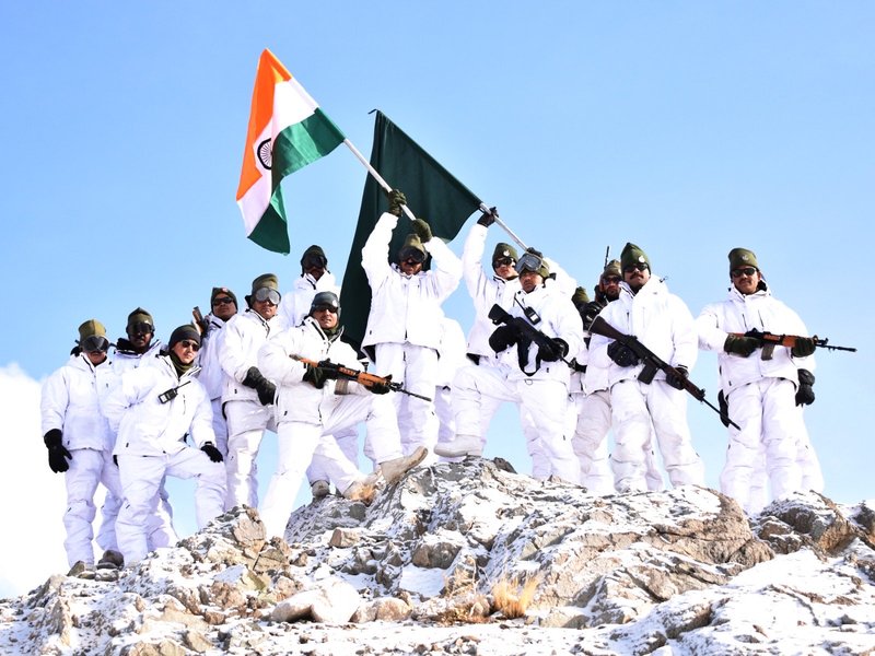 आईटीबीपी का 64वां स्थापना दिवस, अमित शाह और मनोज सिन्हा ने दीं शुभकामनाएं