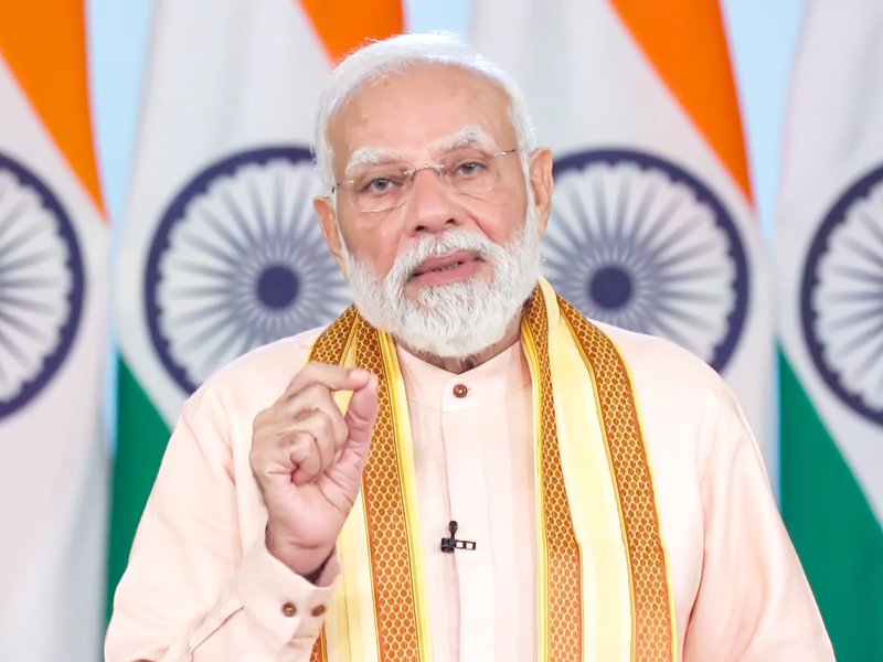 त्योहारों के इस मौसम में जीएसटी बचत उत्सव ने भरे नए रंग : पीएम मोदी