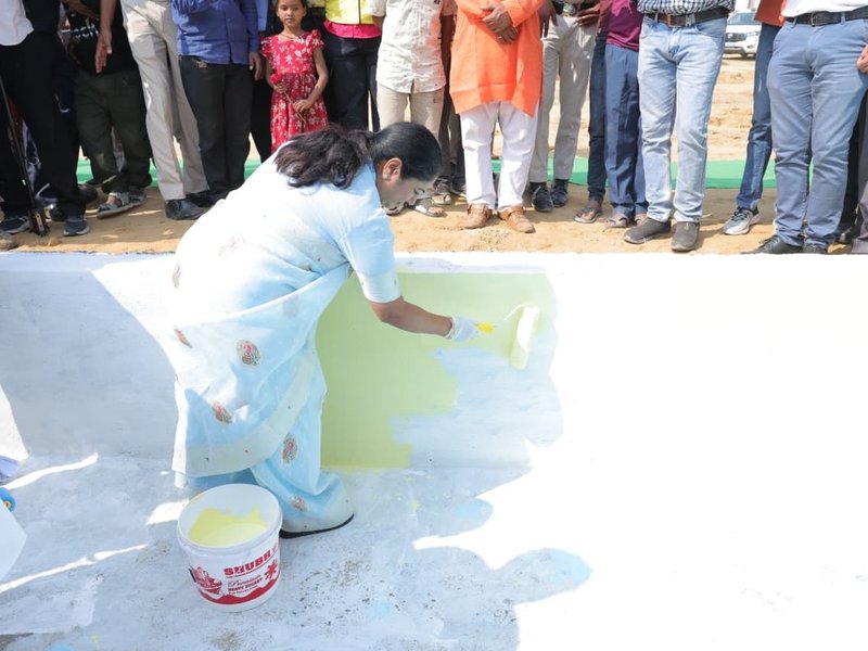 दिल्ली में छठ पूजा की तैयारियां जोरों पर, मुख्यमंत्री रेखा गुप्ता ने कई घाटों का उद्घाटन किया