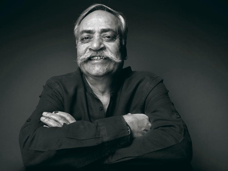 एड गुरू पीयूष ने 'उजाला योजना' का एक अत्यंत सुंदर वीडियो तैयार कर देश की जनता को किया समर्पित : पीयूष गोयल एड गुरू पीयूष ने 'उजाला योजना' का एक अत्यंत सुंदर वीडियो तैयार कर देश की जनता को किया समर्पित : पीयूष गोयल