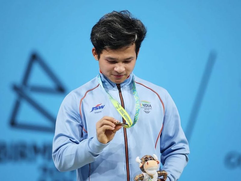 जेरेमी लालरिनुंगा : वो सैनिक, जो महज 19 की उम्र में बना 'गोल्डन ब्वॉय' जेरेमी लालरिनुंगा : वो सैनिक, जो महज 19 की उम्र में बना 'गोल्डन ब्वॉय'