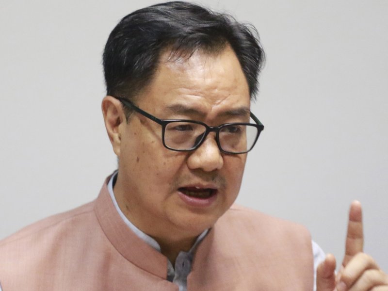 Rijiju Accuses Tejashwi of Appeasing Muslims Over Waqf Act Remarks