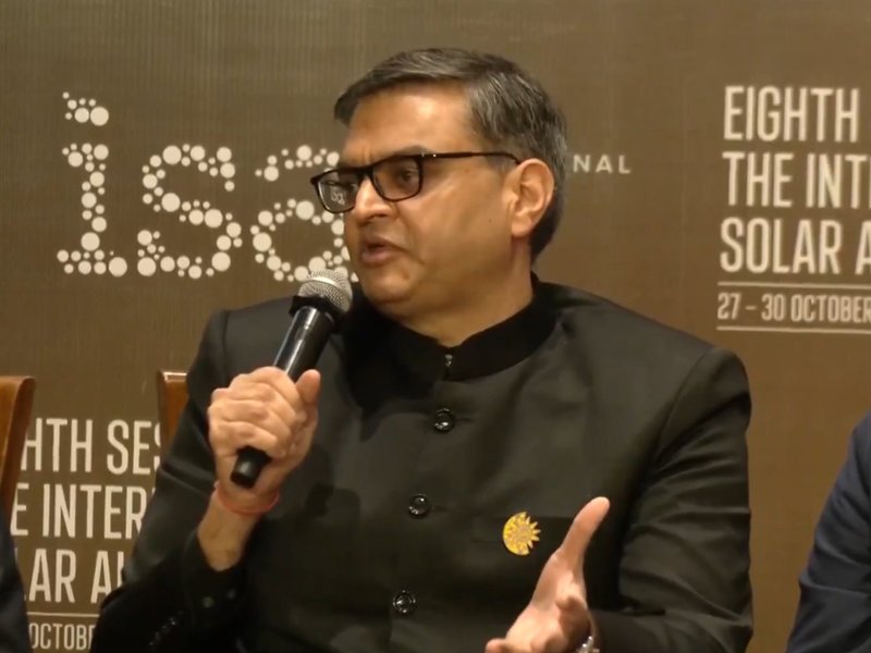 आईएसए की 'सनराइज़' पहल: सौर अपशिष्ट को हरित ऊर्जा में बदलने का वैश्विक मिशन