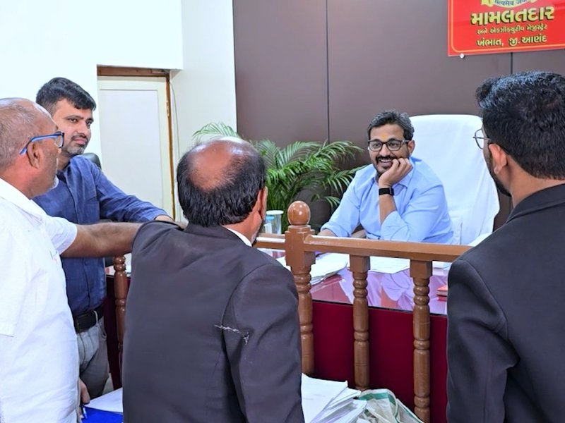 गुजरात: आणंद जिले के कलेक्टर की अनूठी पहल, तालुका मुख्यालयों पर हो रहा राजस्व मामलों का निपटारा