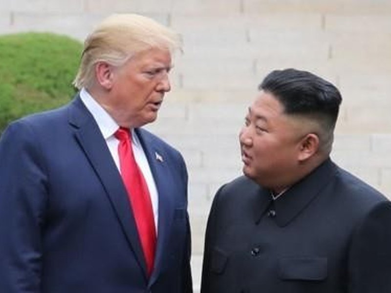 ट्रंप ने किम से मुलाकात का दिया प्रस्ताव, उत्तर कोरिया ने क्रूज मिसाइल लॉन्च करके दिया जवाब