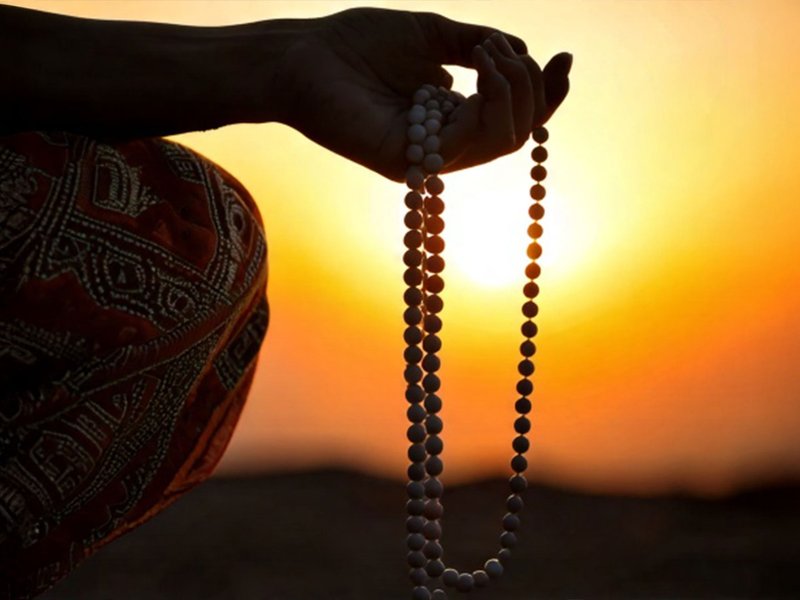 अंक ज्योतिष: अपने मूलांक से जानें कौन-सा मंत्र आपके लिए है फलदायी