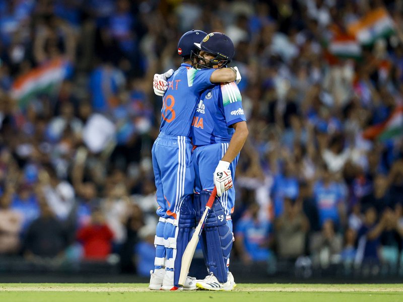 भारत बनाम ऑस्ट्रेलिया : 5 बल्लेबाज, जिनके नाम टी20 फॉर्मेट में सर्वाधिक छक्के