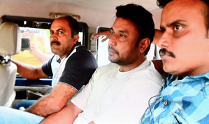 SC cancels Darshan's bail in fan murder case, orders immediate arrest (File Photo)