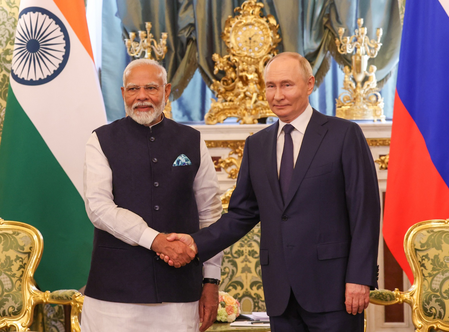पीएम मोदी को राष्ट्रपति पुतिन ने किया फोन, यूक्रेन को लेकर ट्रंप के साथ बातचीत की दी जानकारी 