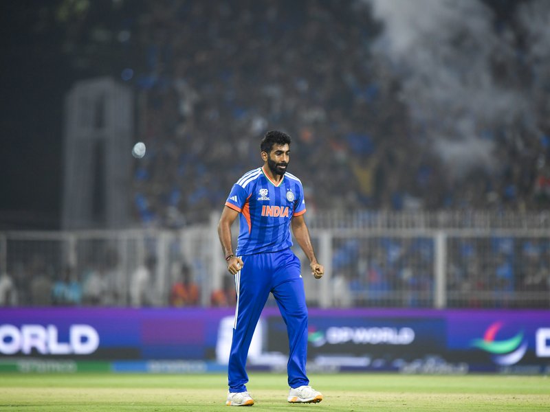 T20 WC: 'Use two overs of Bumrah in powerplay to break England's back', Gavaskar's advise for India ahead of SF