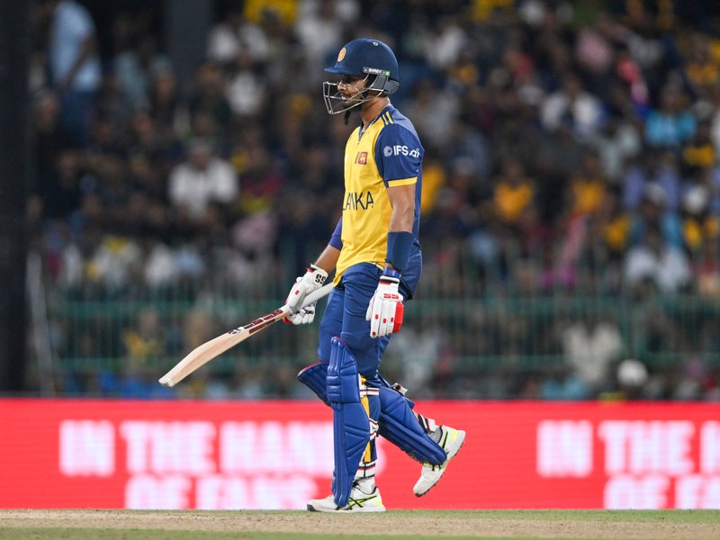 T20 WC: It is very embarrassing to disappoint the home crowd, says SL captain Shanaka