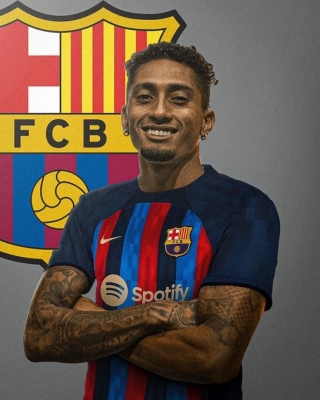 Fake photographs annoy Barcelona forward Raphinha