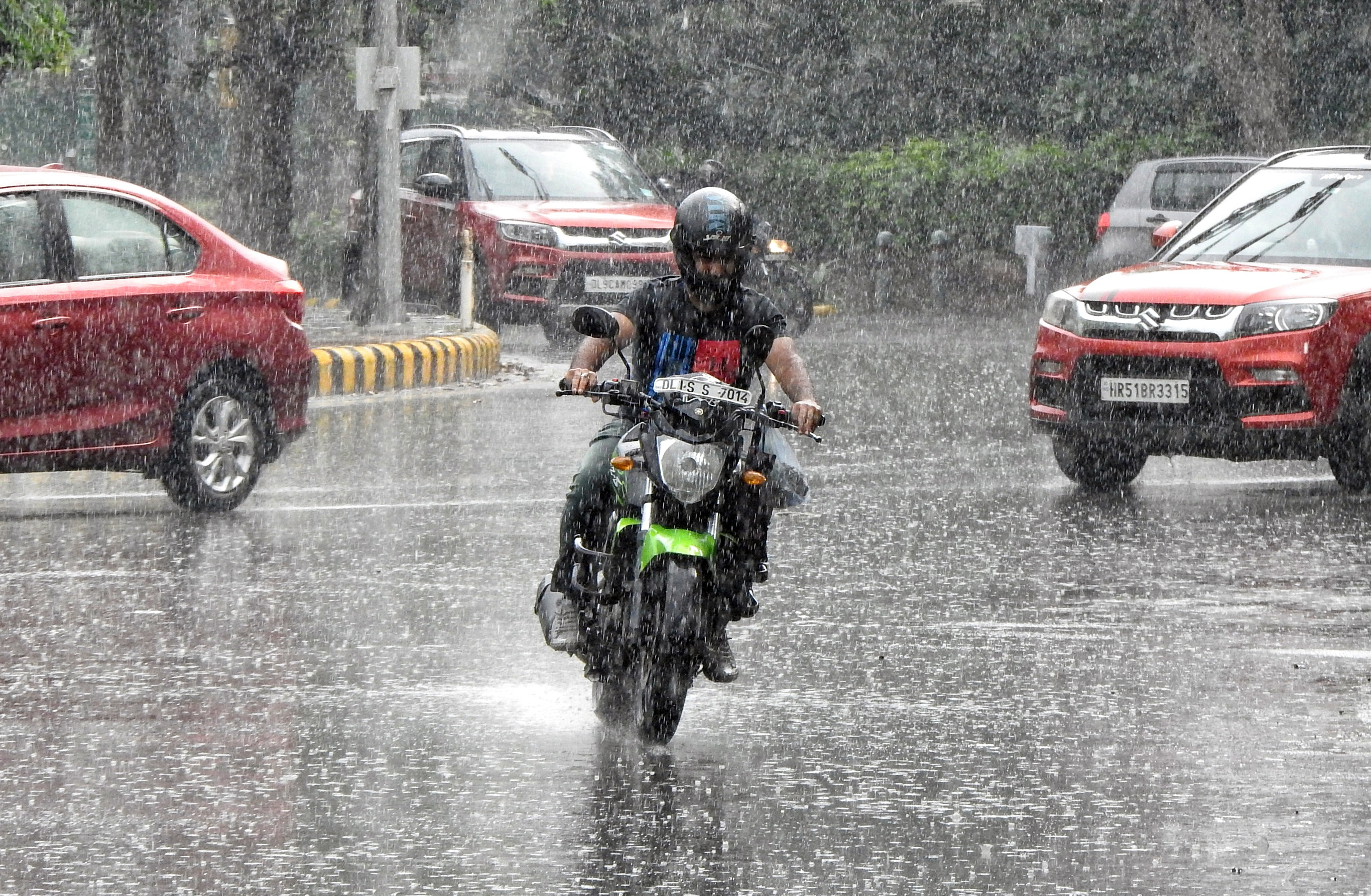 Southwest Monsoon Withdraws From Entire Northeast India-TeluguStop.com