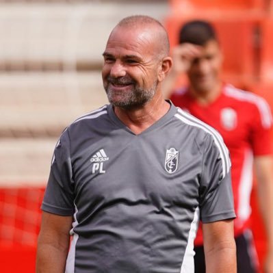 Struggling Granada sacks coach Paco Lopez Struggling Granada sacks coach Paco Lopez