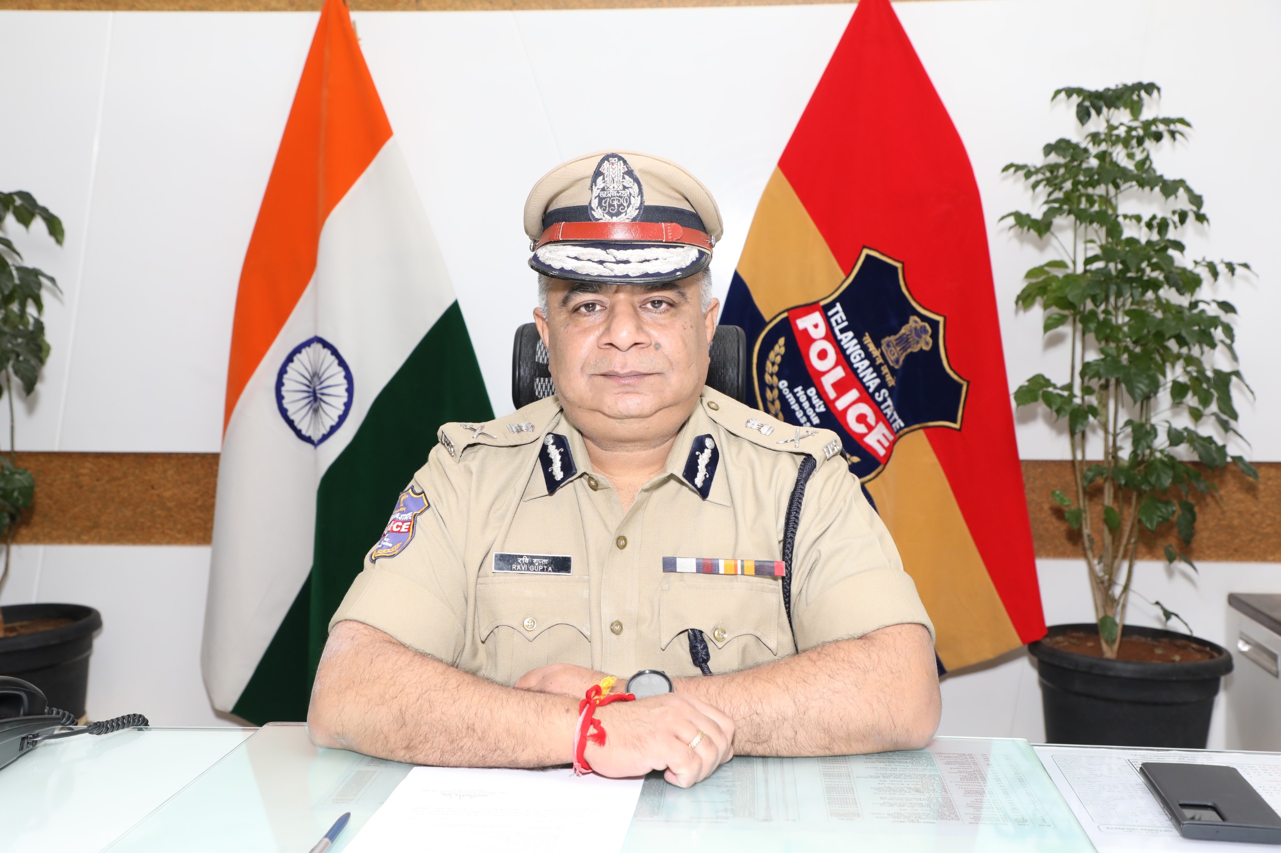 Ravi Gupta takes charge as new DGP of Telangana Ravi Gupta takes charge as new DGP of Telangana