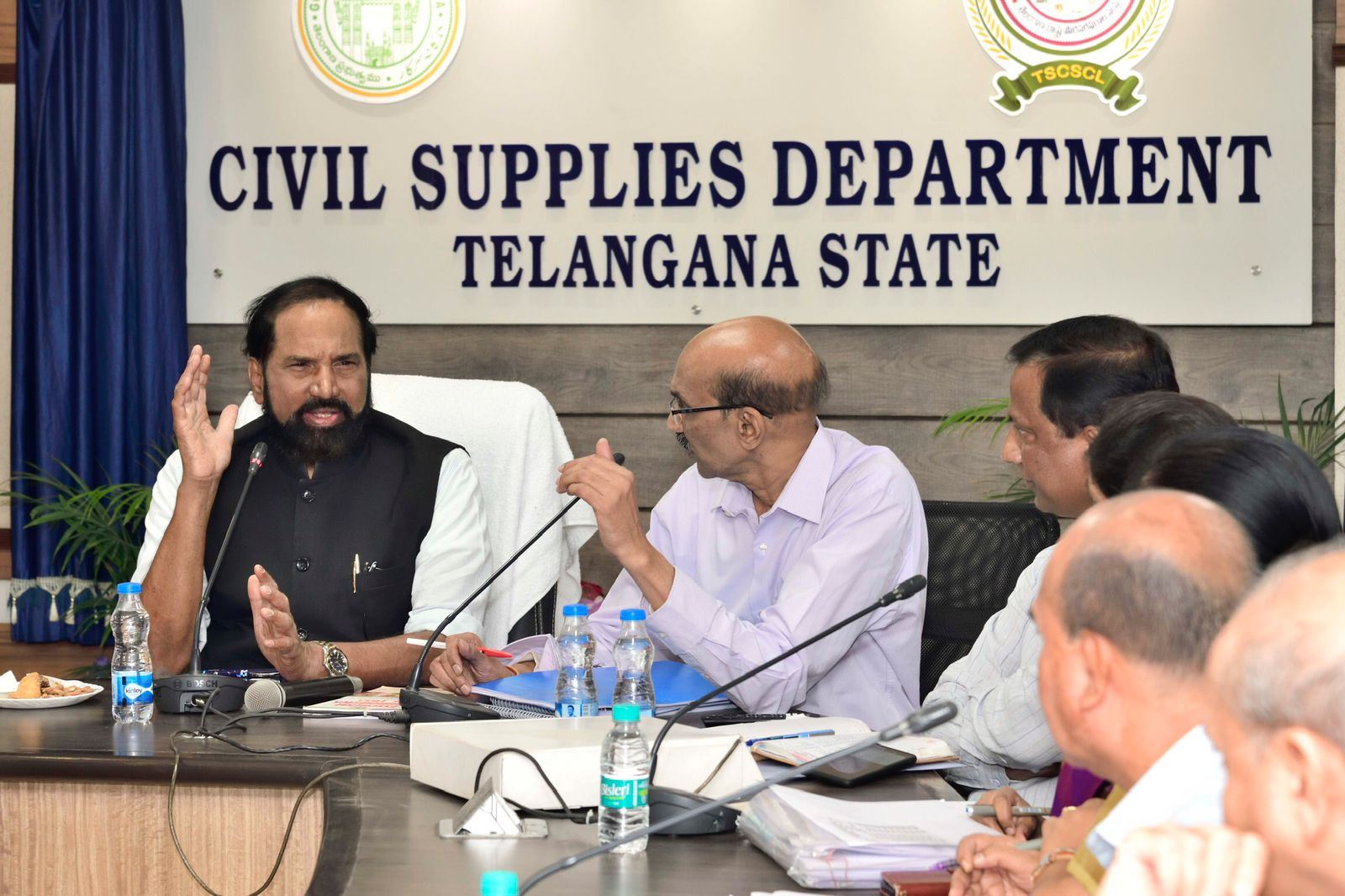  Telangana's Congress Government Faces Daunting Task In Fulfilling Guarantees-TeluguStop.com