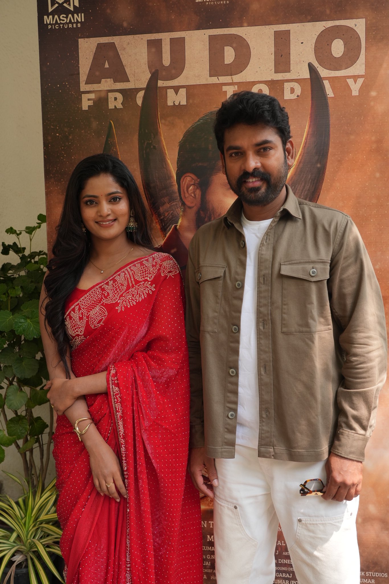 Vimal in Vadam film trailer as bull owner