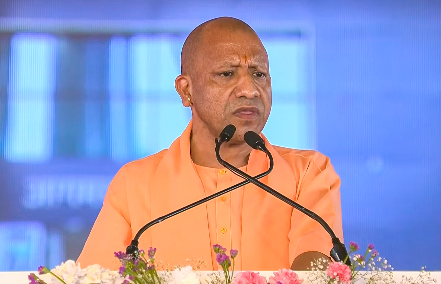 CM Yogi addressing officials about relief for rain-hit farmers