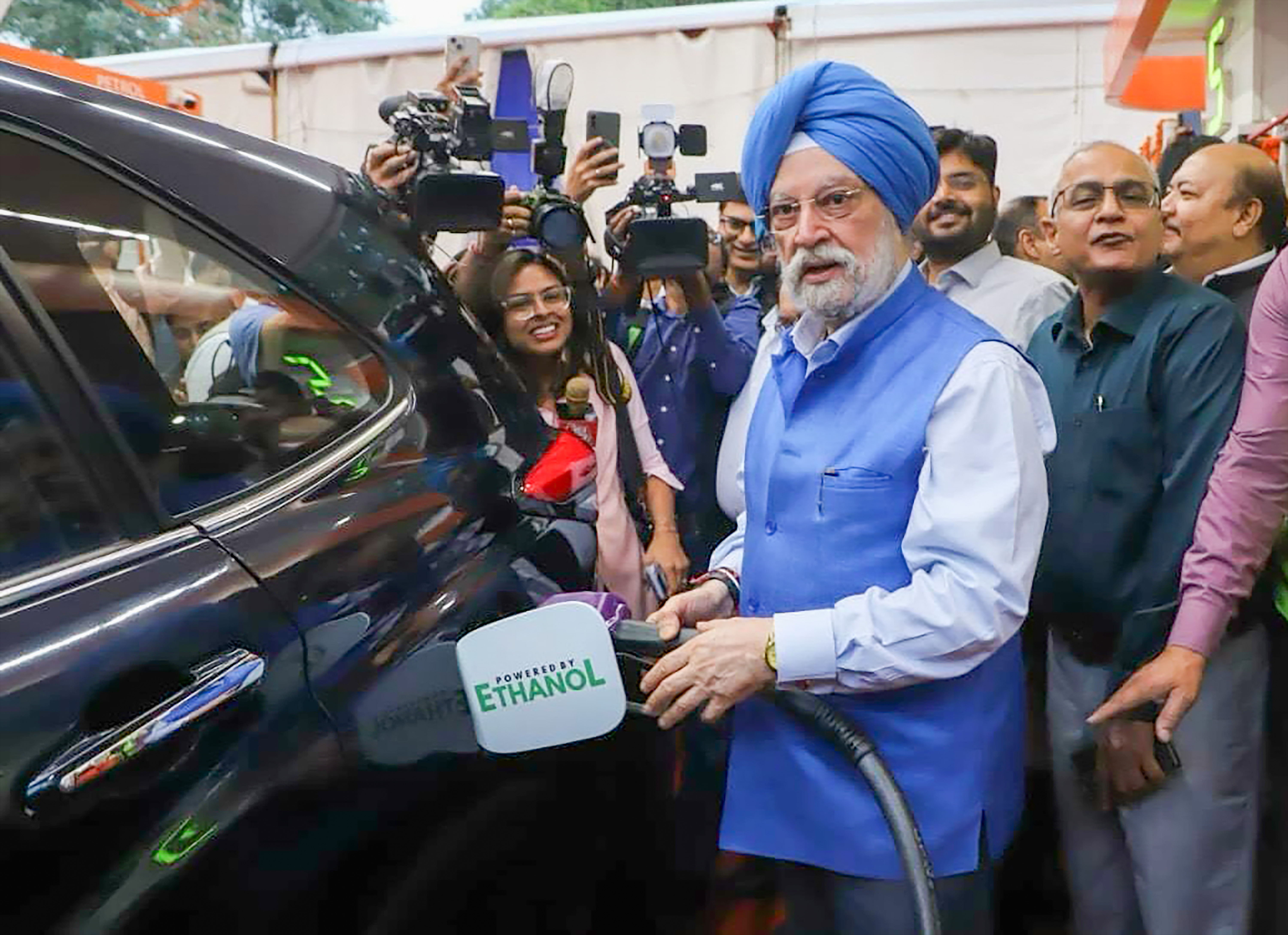 E20 blending may cause 3-5% mileage reduction but offers benefits: Petroleum Ministry