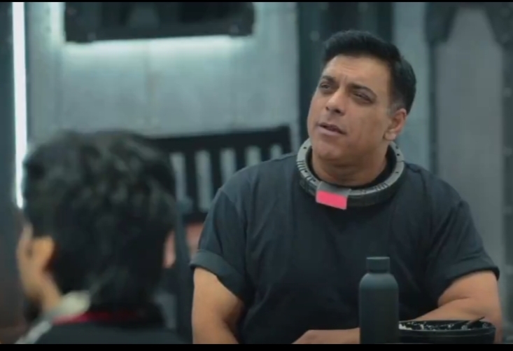 Akanksha Chamola and Ram Kapoor debating cheating as a deal breaker in a reality show