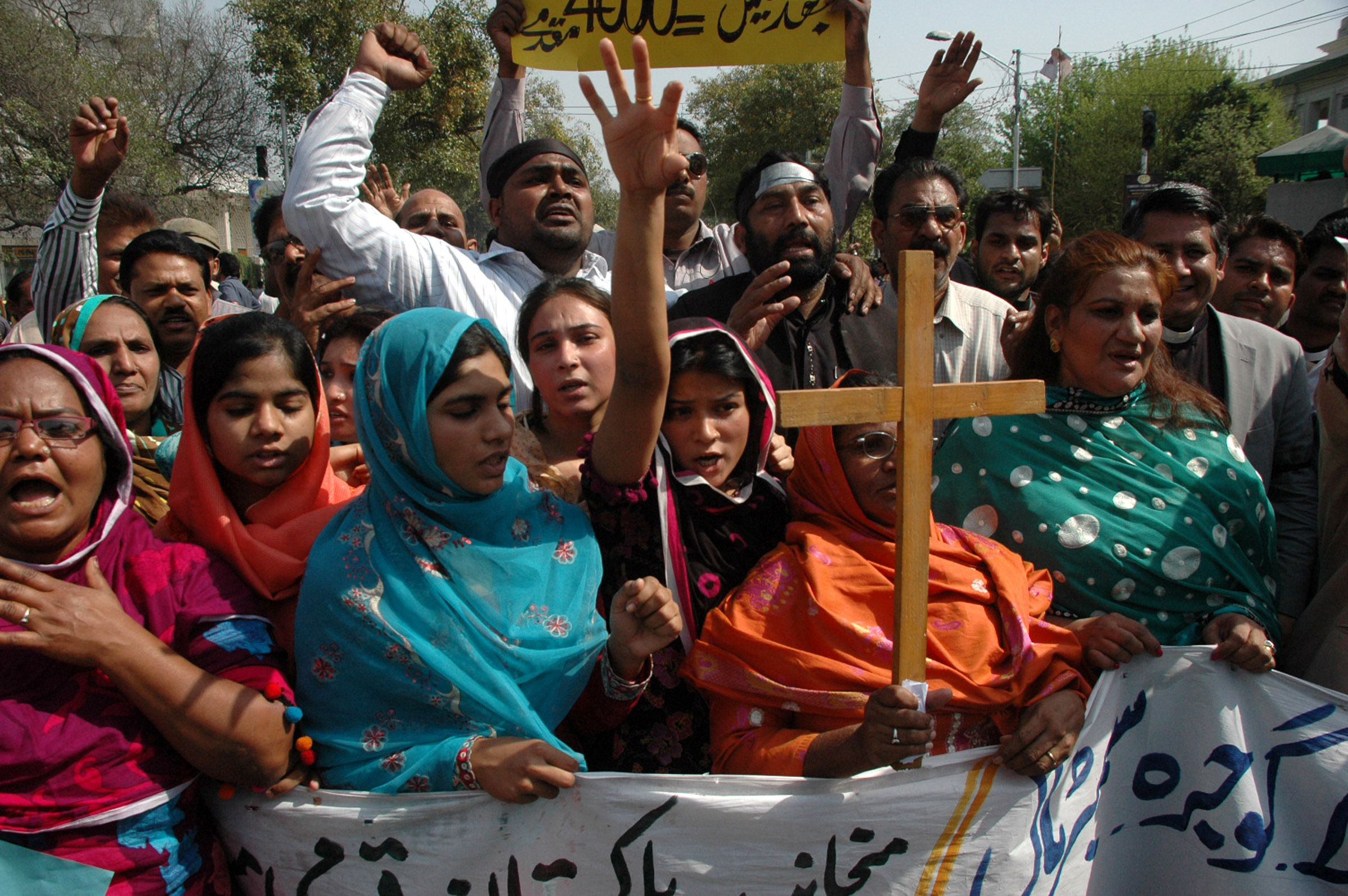 Nearly 25 pc of forced conversion cases through marriage in Pakistan involve Christian girls: Report