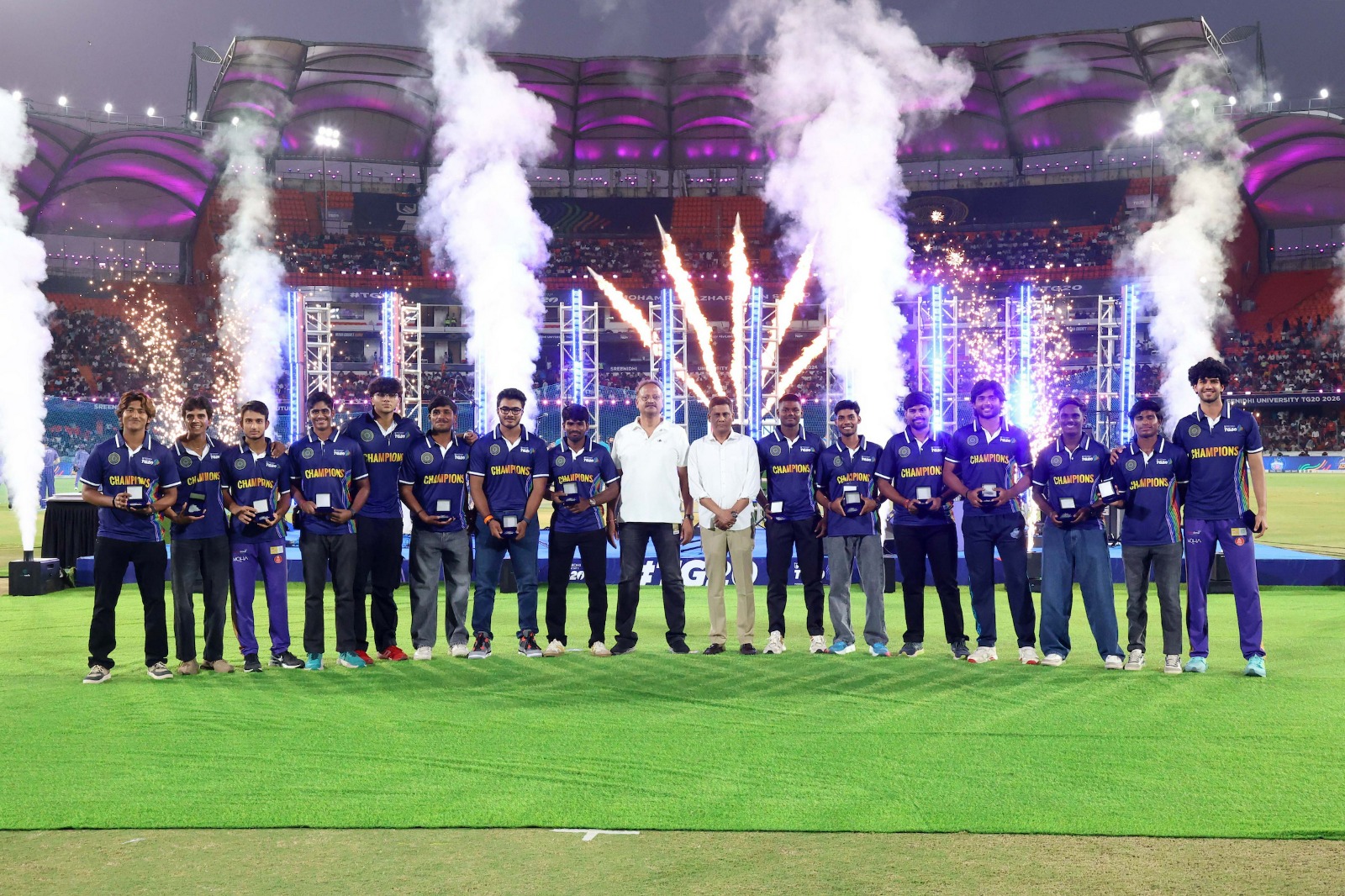 Hyderabad's Vinoo Mankad champions felicitated  during TG20 closing ceremony