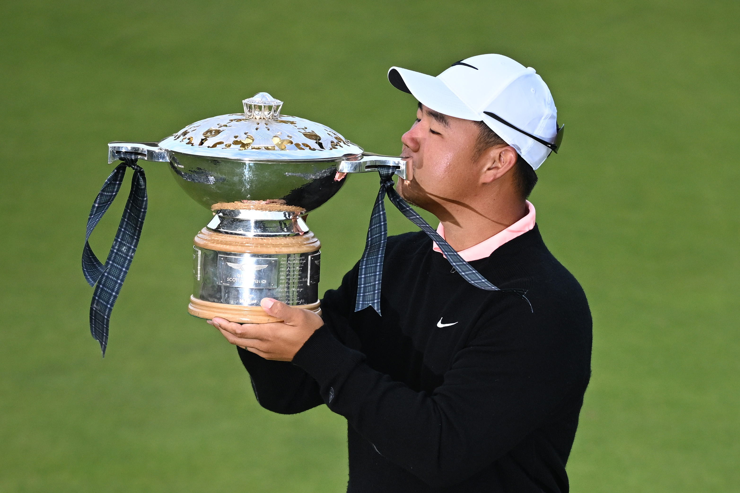 Golf: Tom Kim wins Scottish Open to clinch Rolex Series title