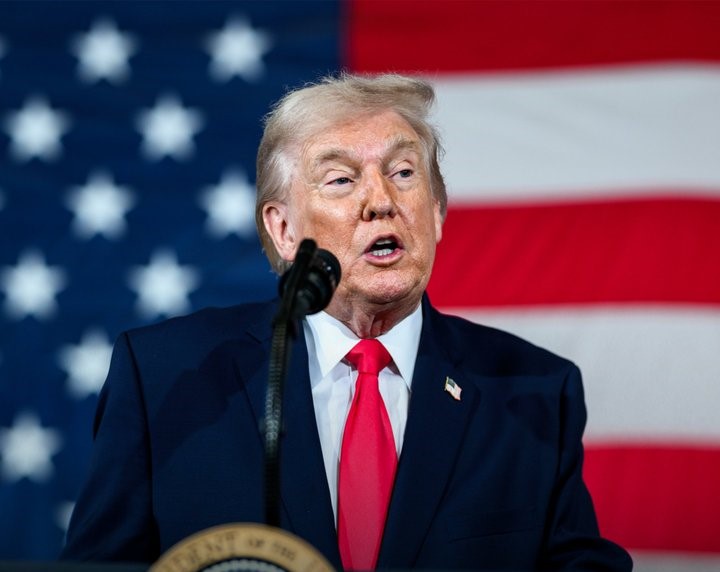 Trump vows to control Hormuz Strait