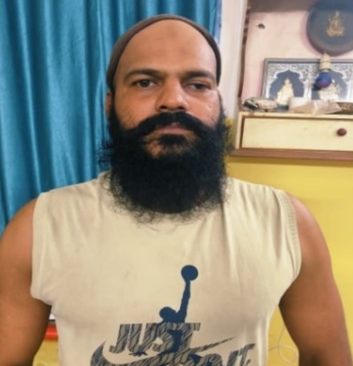 Burqa-clad rowdy-sheeter held after evading police & court warrants in Karnataka's Mangaluru