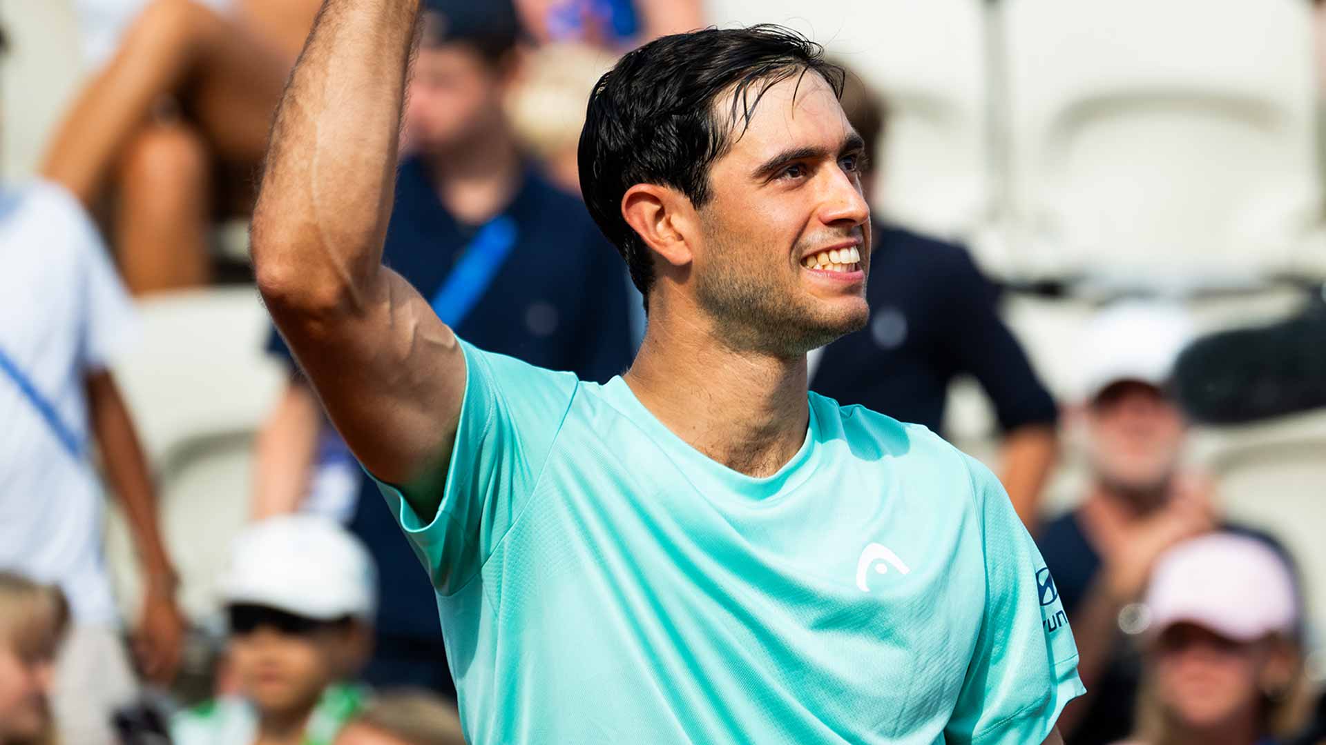 Former champ Borges beats Dimitrov in second round at Bastad