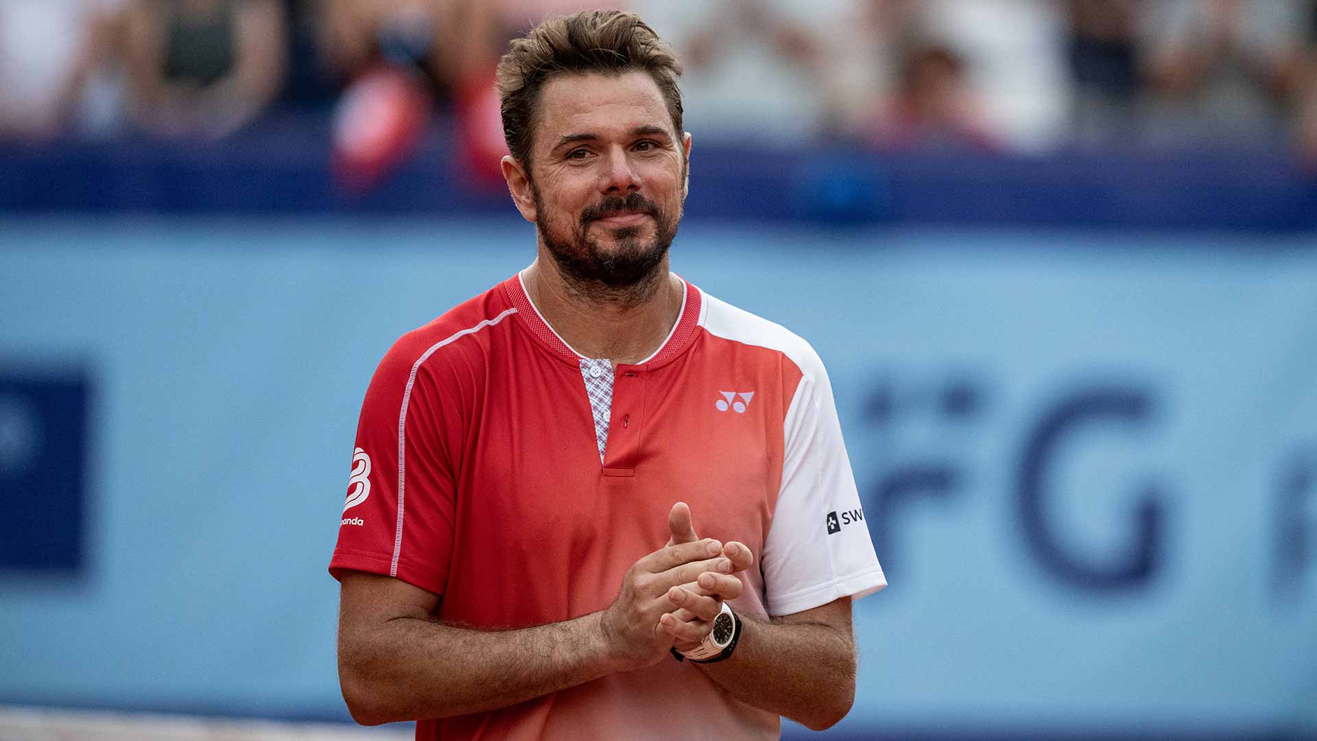 Wawrinka bids farewell to Gstaad, receives special ceremony