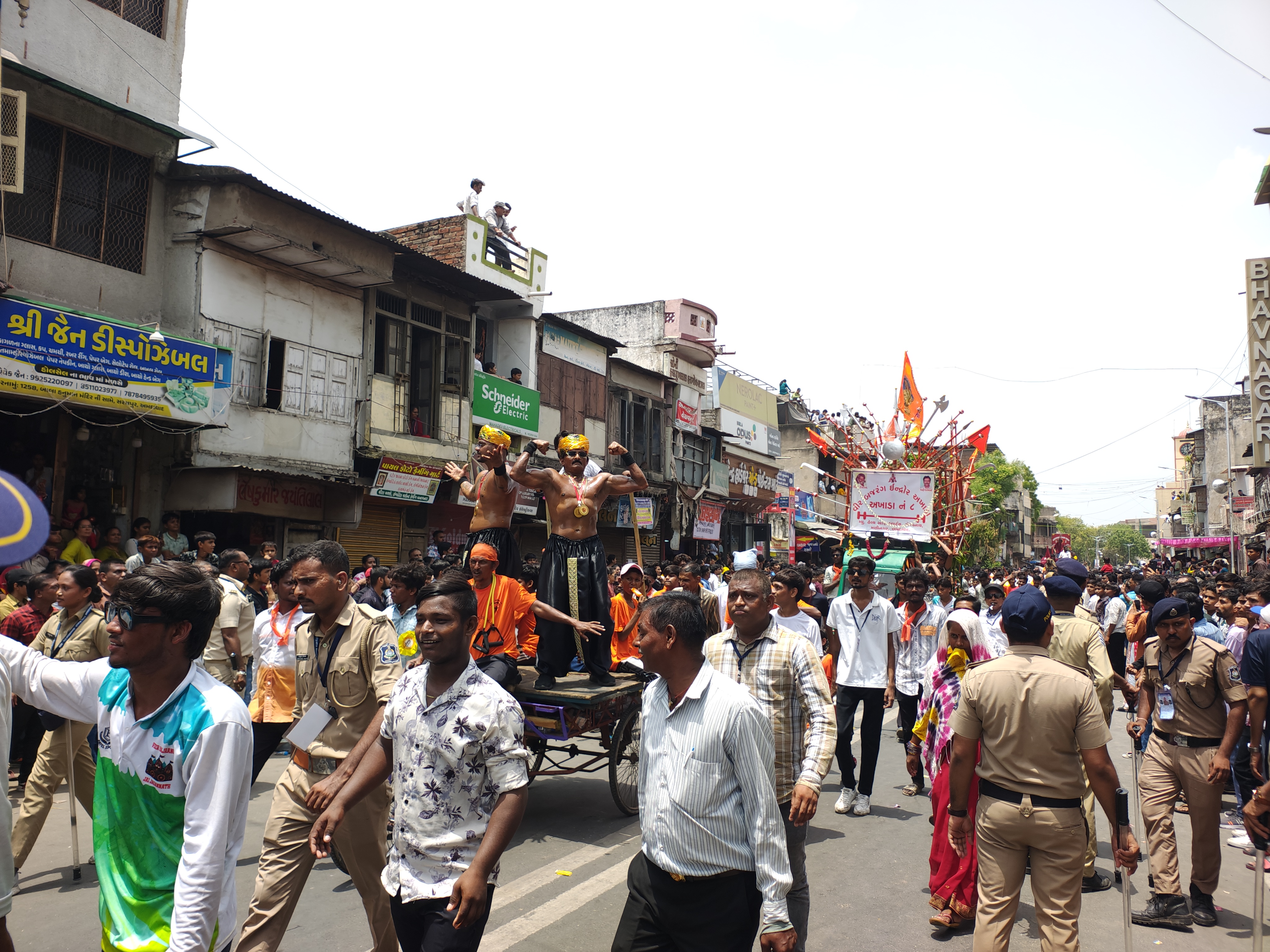 Ahmedabad Rath Yatra reaches Saraspur under AI-backed surveillance, multi-layered security