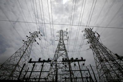 Pakistan: Power outages disrupt work at education offices across Sindh