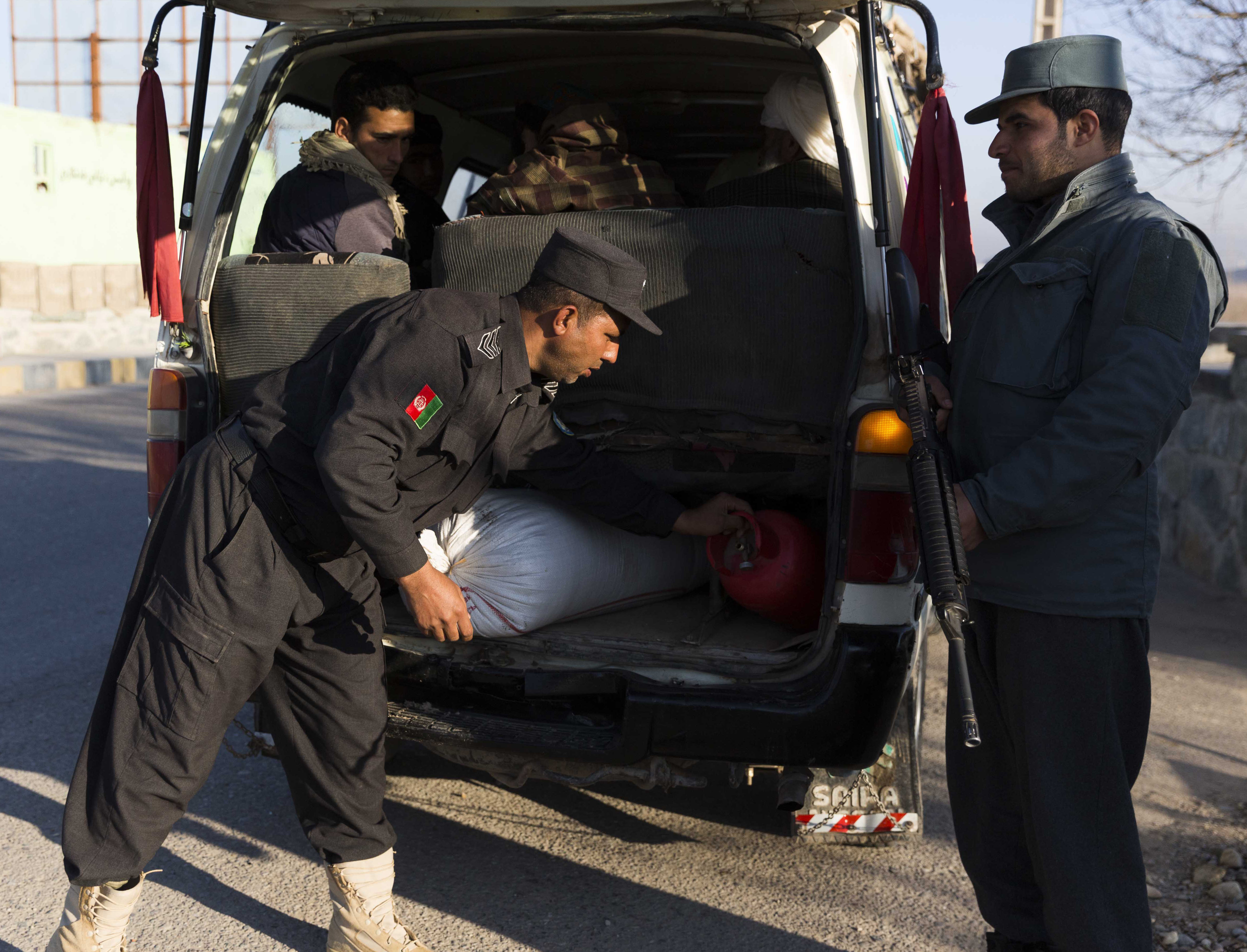 Police seize illicit drugs, detain nine suspects in Northeastern Afghanistan